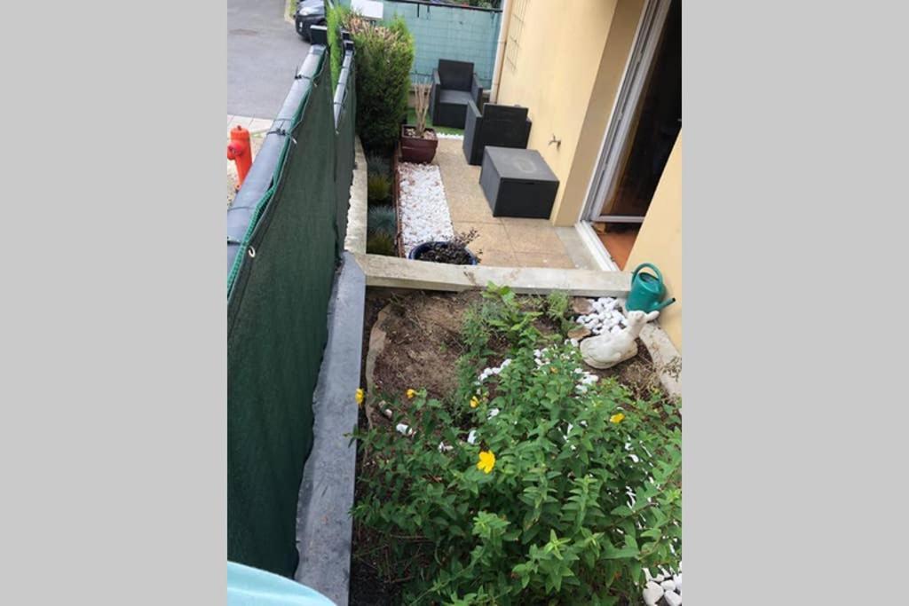 Amilly Park 6 Personnes 2 Chambres Pk Prive En Sous Sol Serris Exterior photo