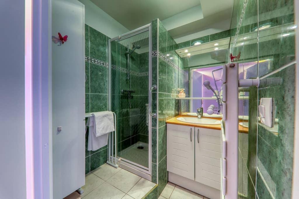 Amilly Park 6 Personnes 2 Chambres Pk Prive En Sous Sol Serris Exterior photo